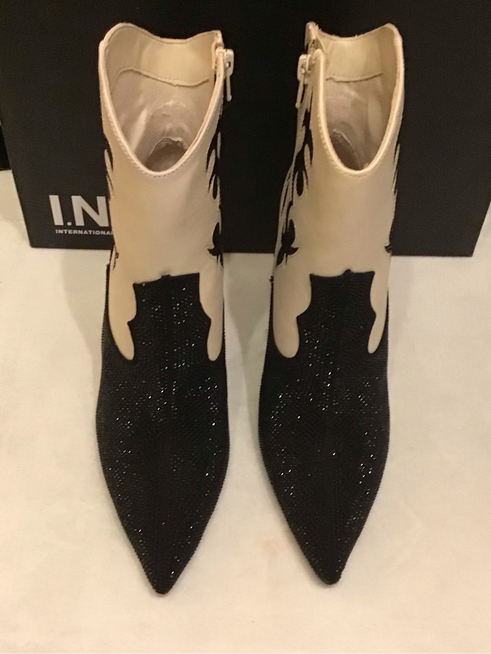 International Concepts Woman Indigo Embellished Cowboy Stilettos Heel NIB 8